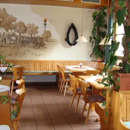 奥芬塔雷霍夫酒店 酒店 2*