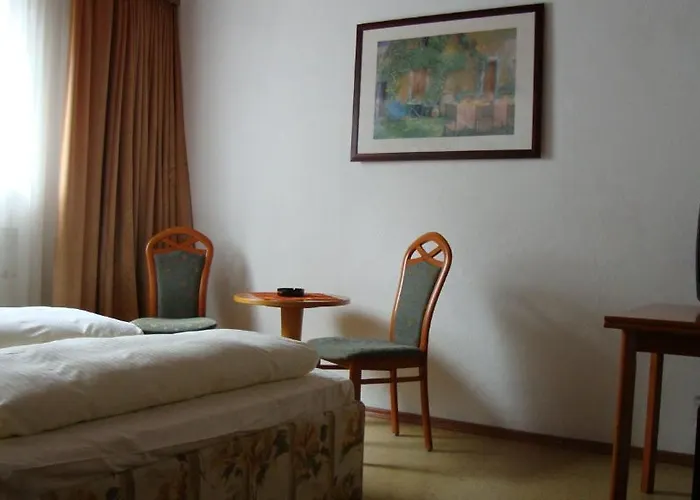 Отель Offenthaler Hof Драйайх